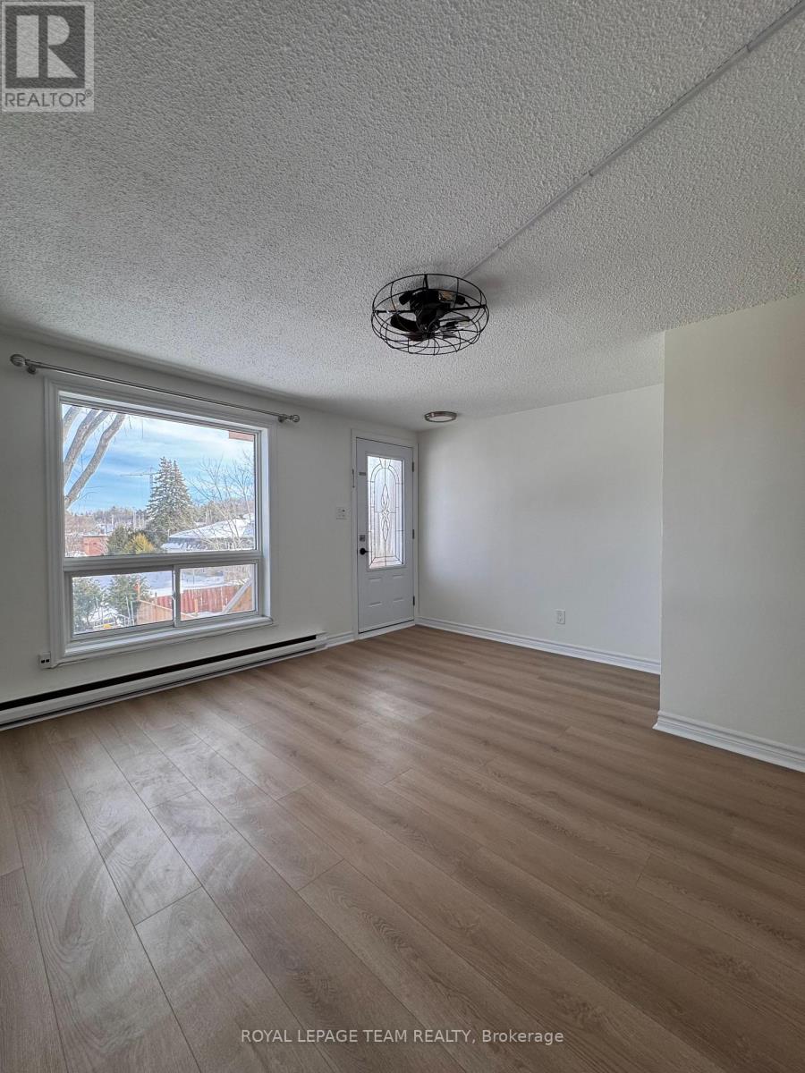 2 - 1133 Maisonneuve Street, Ottawa, Ontario  K1C 1K9 - Photo 17 - X12806598