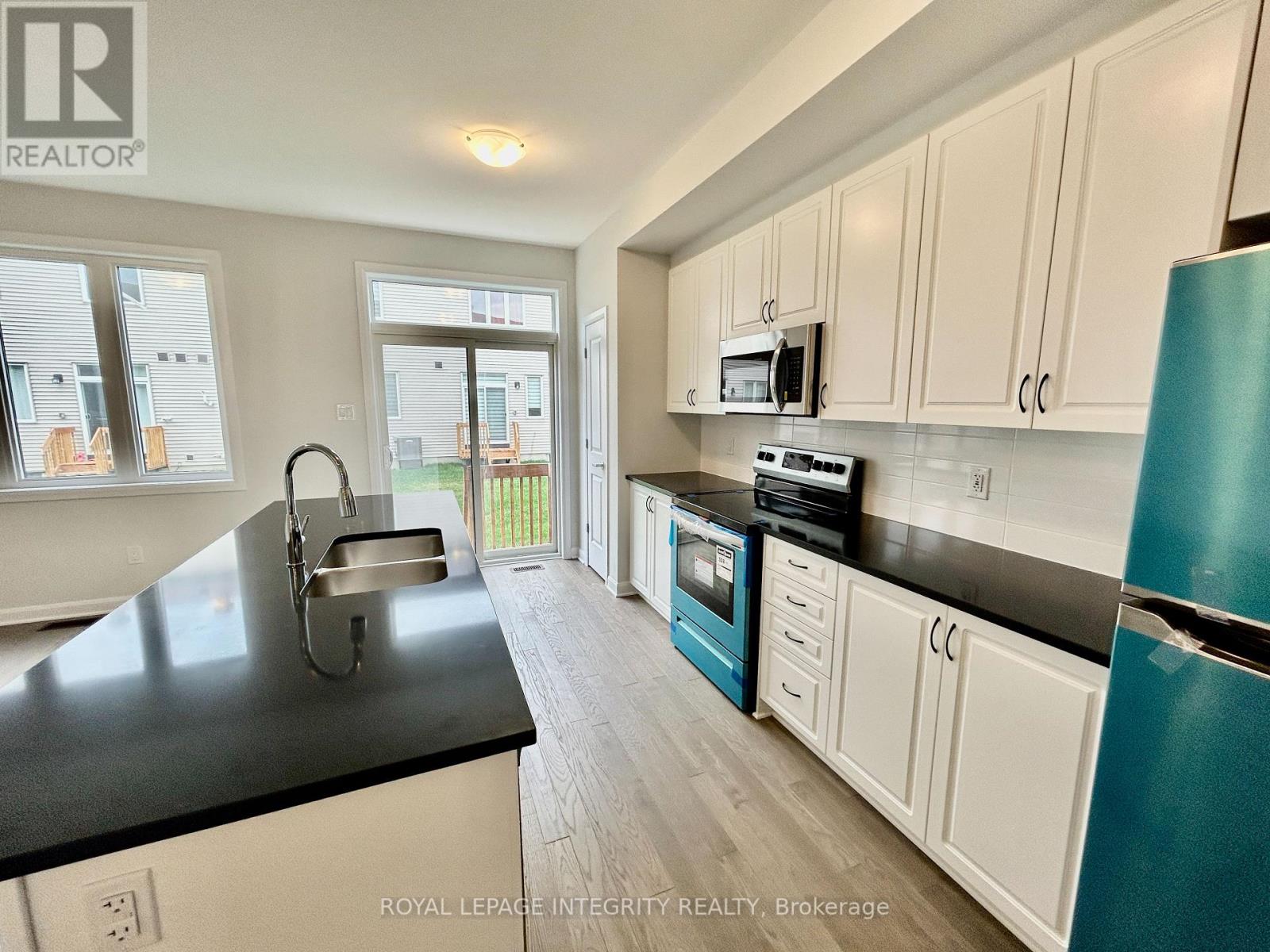 193 Shallow Pond Place, Ottawa, Ontario  K4A 5P2 - Photo 5 - X12806604