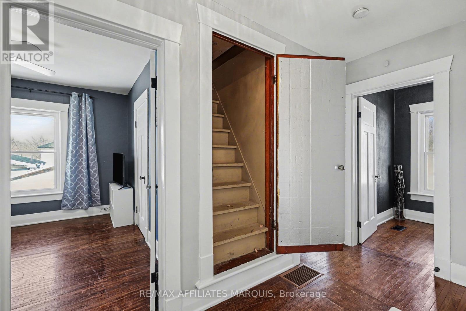 18 Queen Street, Smiths Falls, Ontario  K7A 3N2 - Photo 22 - X12806728