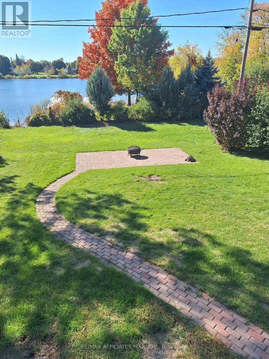 18 Queen Street, Smiths Falls, Ontario  K7A 3N2 - Photo 41 - X12806728