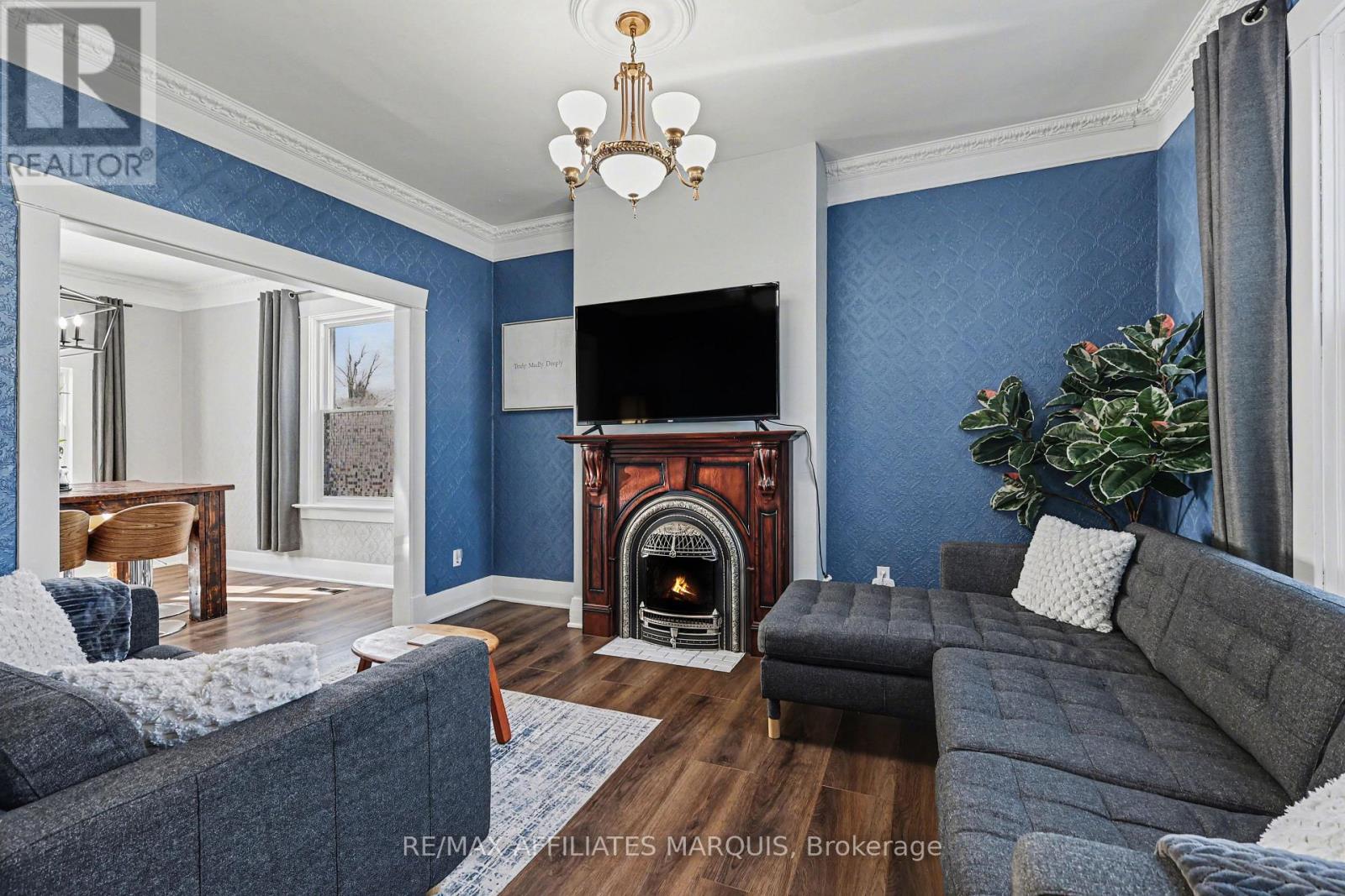 18 Queen Street, Smiths Falls, Ontario  K7A 3N2 - Photo 7 - X12806728