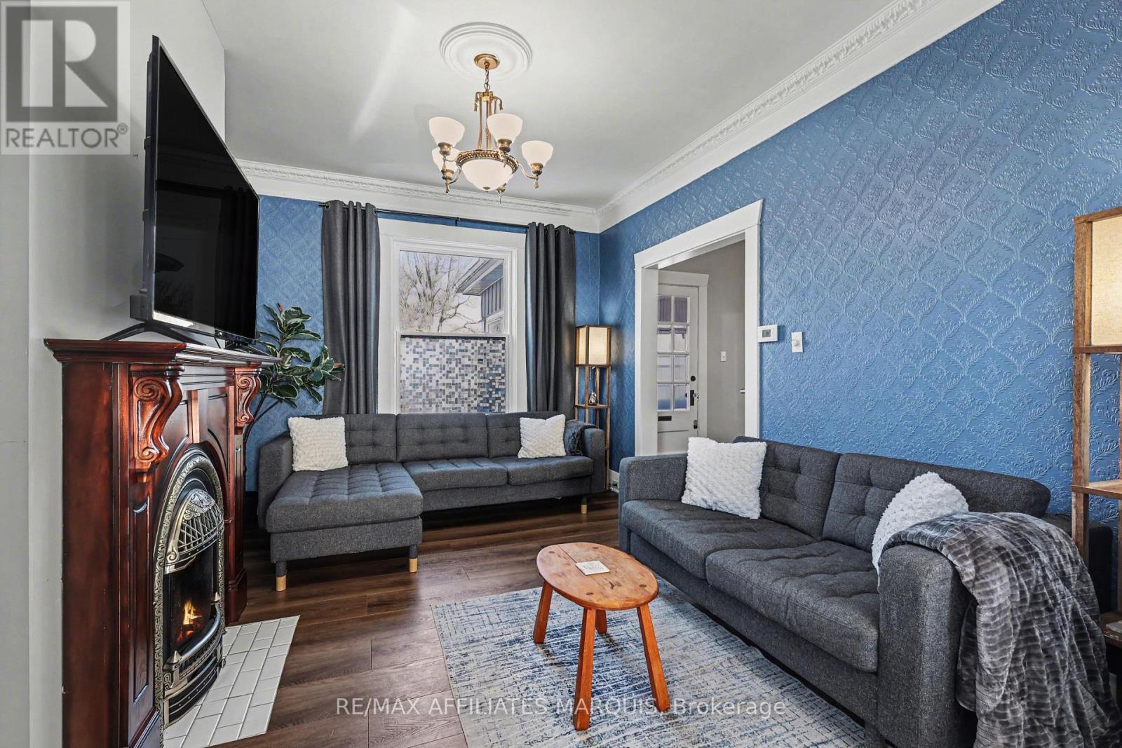 18 Queen Street, Smiths Falls, Ontario  K7A 3N2 - Photo 9 - X12806728