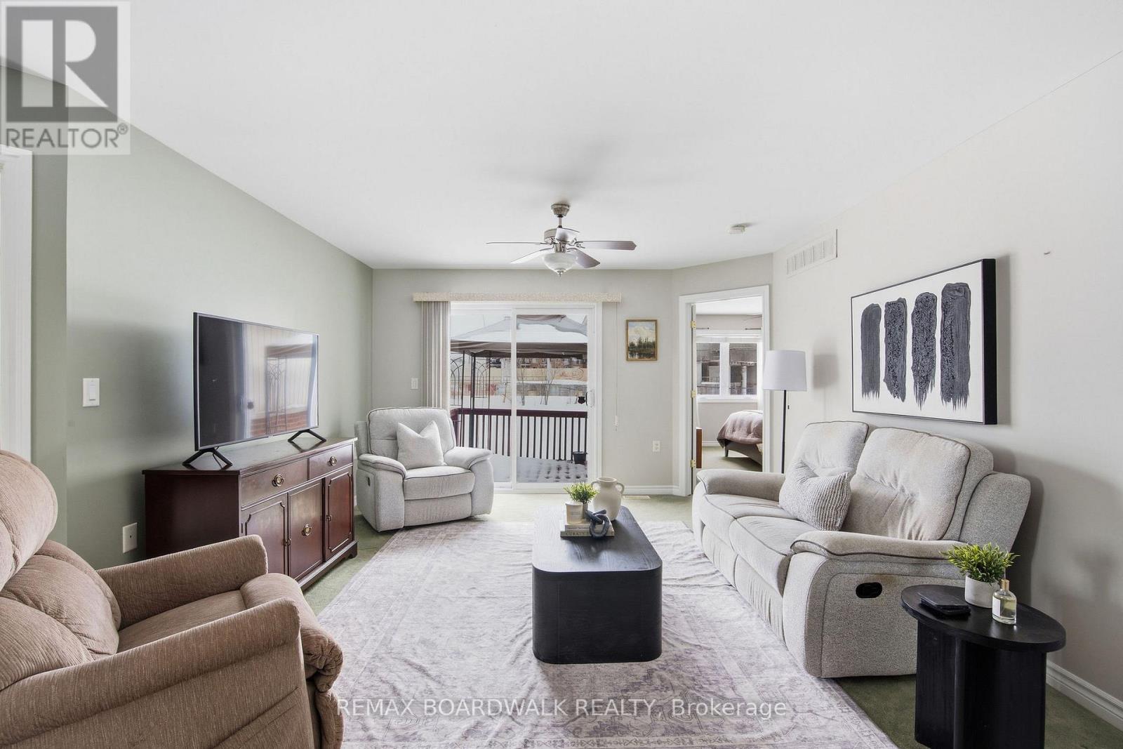 307 Chestnut Private, Ottawa, Ontario  K0A 2Z0 - Photo 15 - X12806800