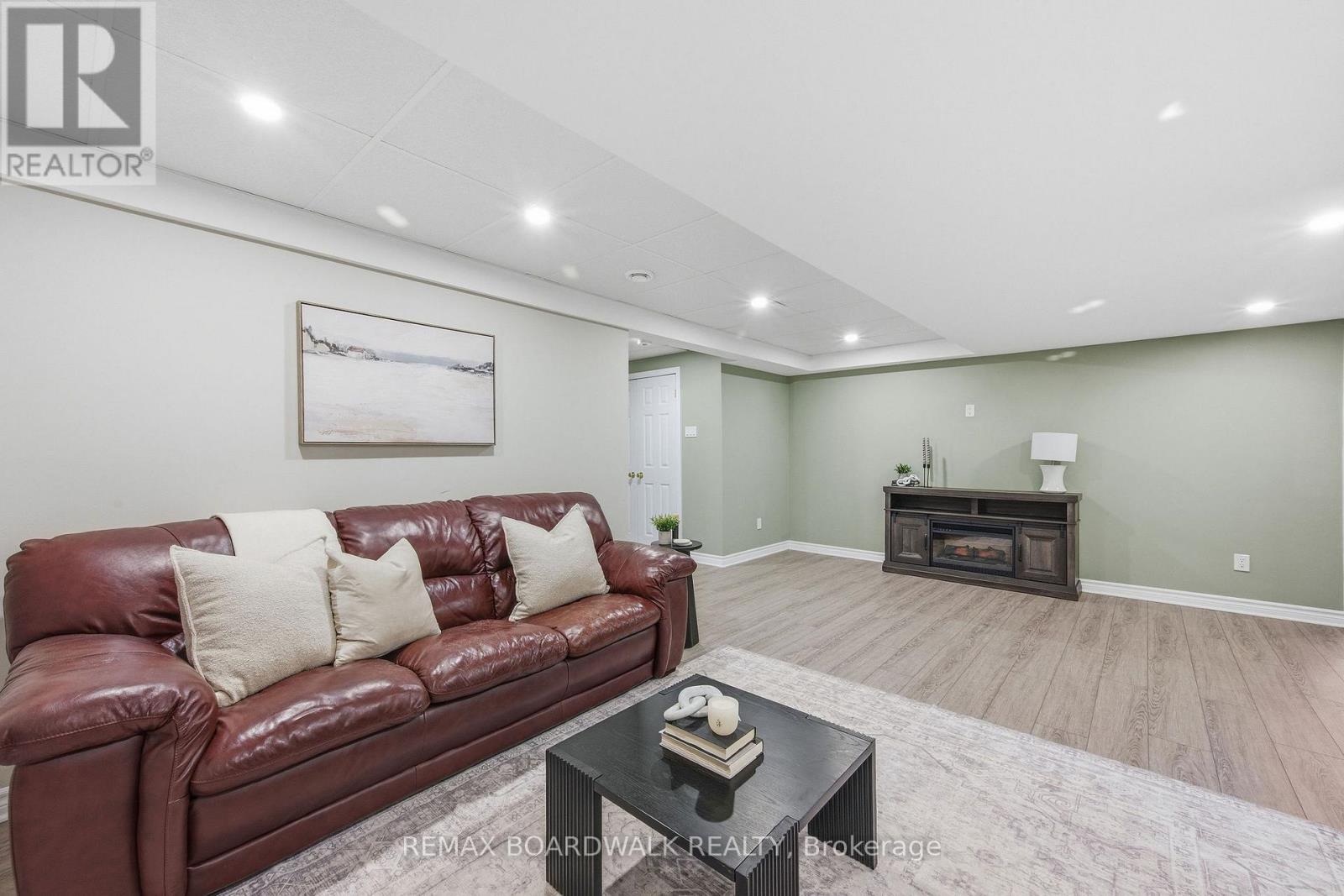 307 Chestnut Private, Ottawa, Ontario  K0A 2Z0 - Photo 28 - X12806800