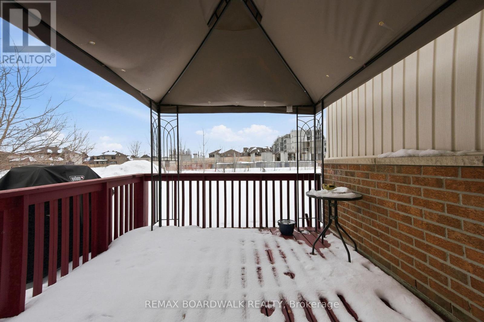 307 Chestnut Private, Ottawa, Ontario  K0A 2Z0 - Photo 39 - X12806800