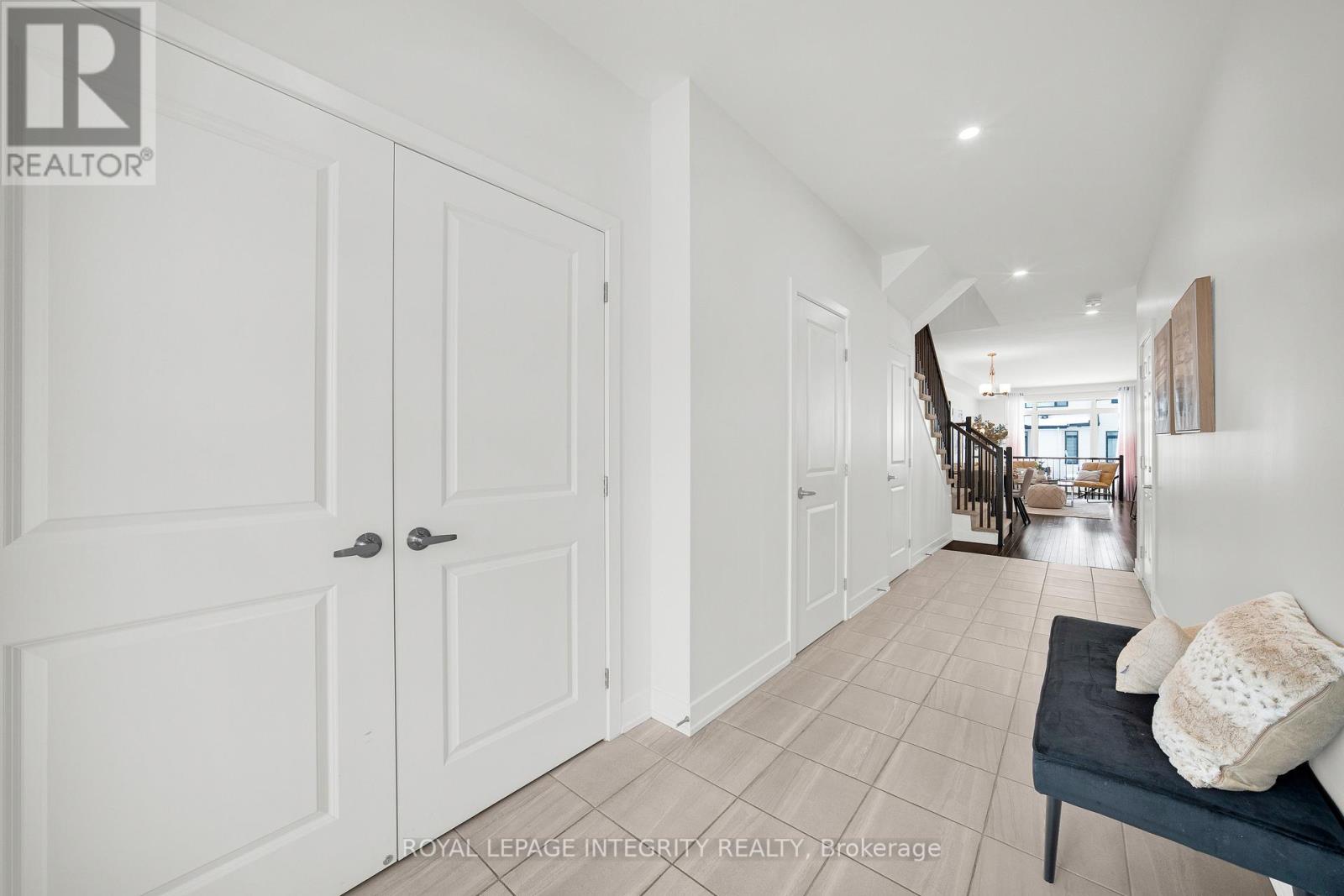 75 Heirloom Street, Ottawa, Ontario  K4M 0K9 - Photo 4 - X12806806