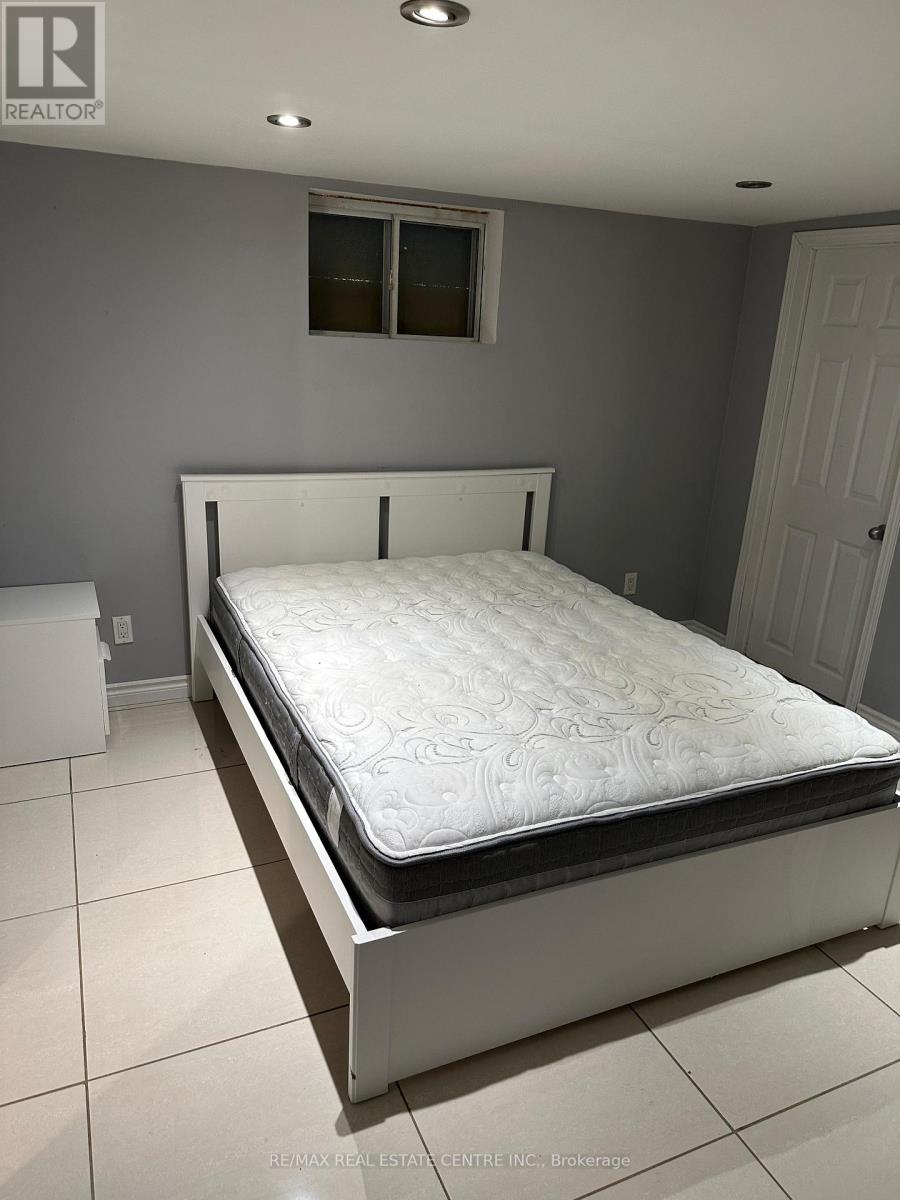 188 Thorold Road, Welland, Ontario  L3C 3V7 - Photo 18 - X12787850