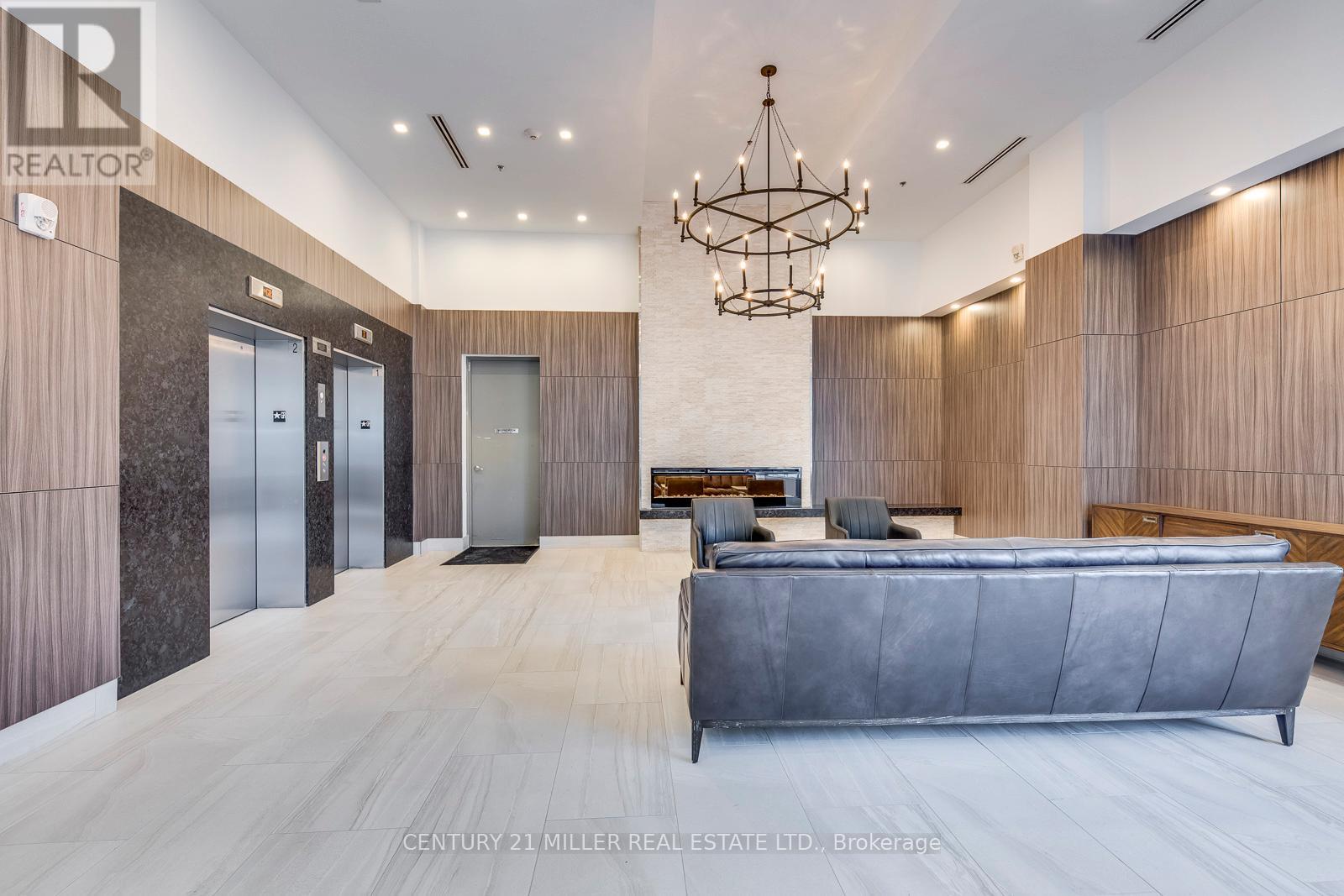 303 - 560 North Service Road, Grimsby (Grimsby Beach), Ontario  L3M 0G3 - Photo 16 - X12806500