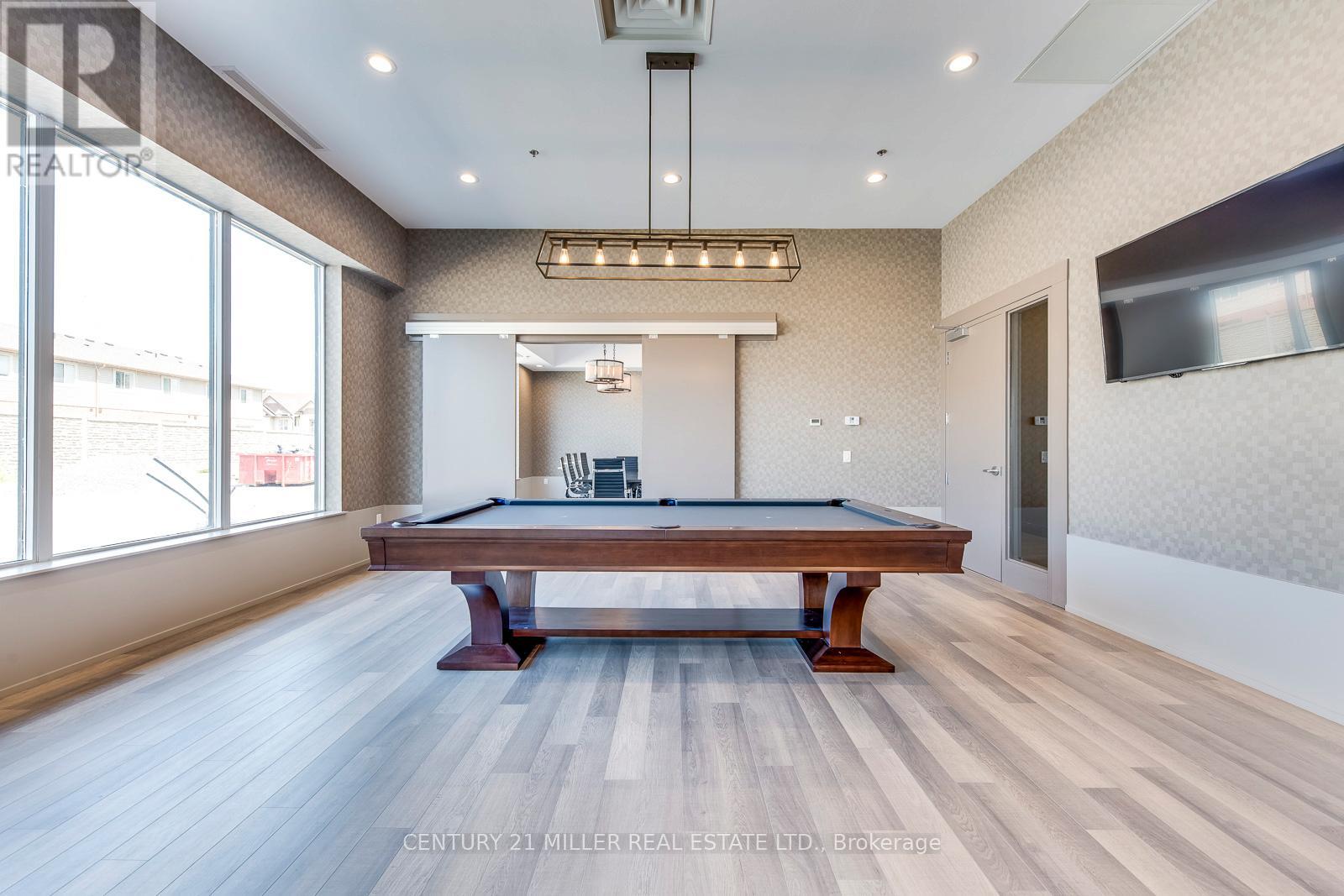 303 - 560 North Service Road, Grimsby (Grimsby Beach), Ontario  L3M 0G3 - Photo 21 - X12806500