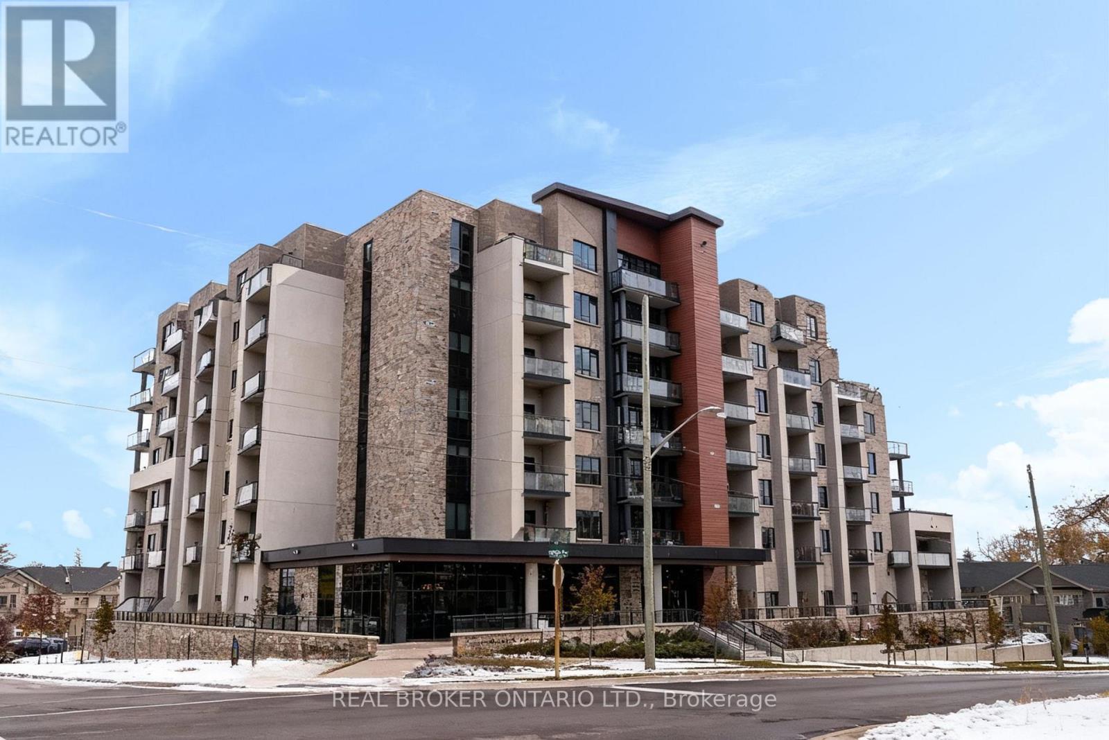 302 - 30 HAMILTON STREET S, Hamilton, Ontario