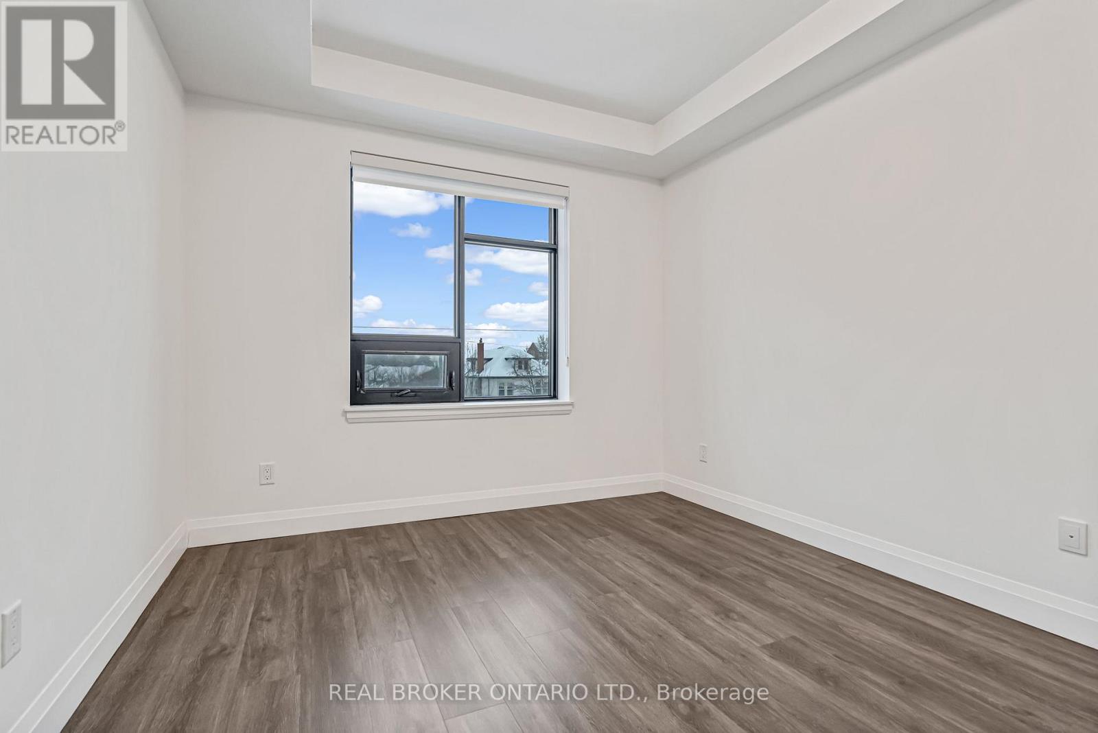 302 - 30 Hamilton Street S, Hamilton, Ontario  L8B 1V8 - Photo 24 - X12806544