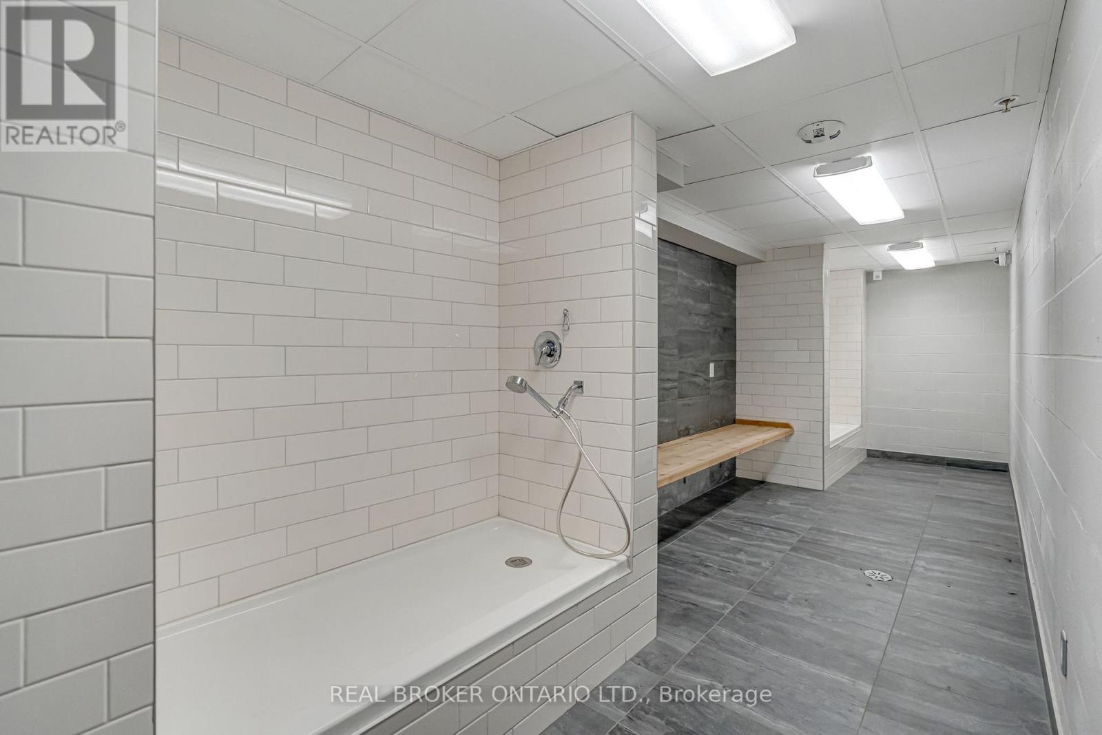 302 - 30 Hamilton Street S, Hamilton, Ontario  L8B 1V8 - Photo 30 - X12806544