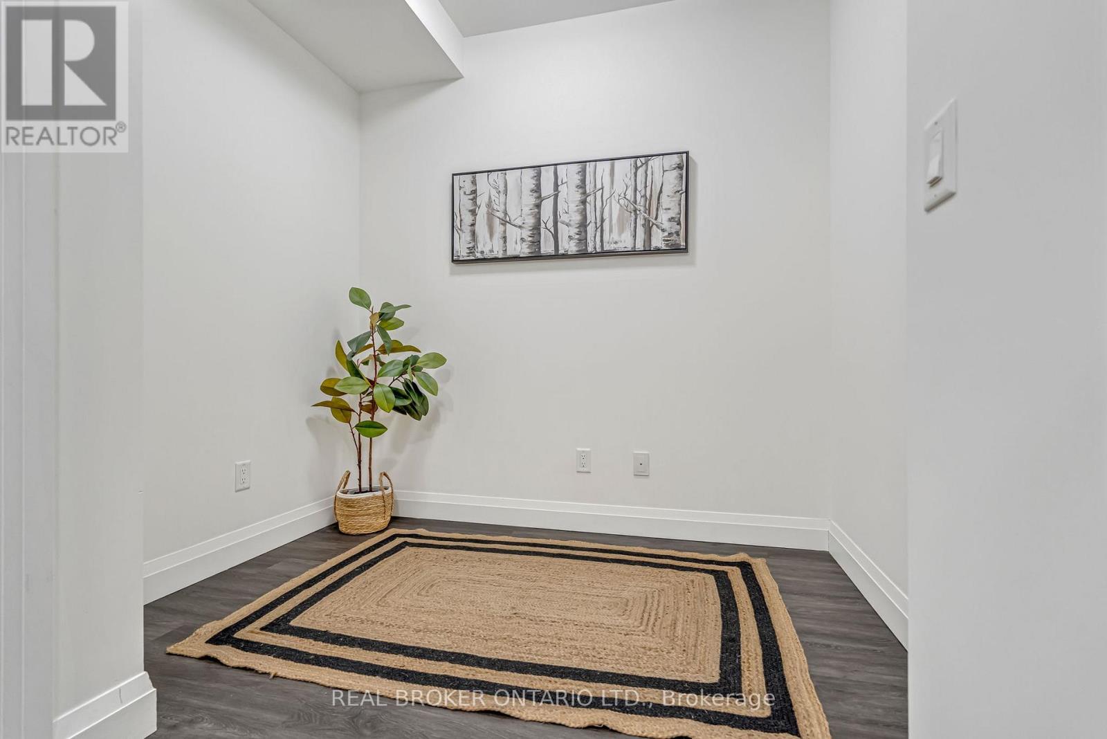 302 - 30 Hamilton Street S, Hamilton, Ontario  L8B 1V8 - Photo 5 - X12806544