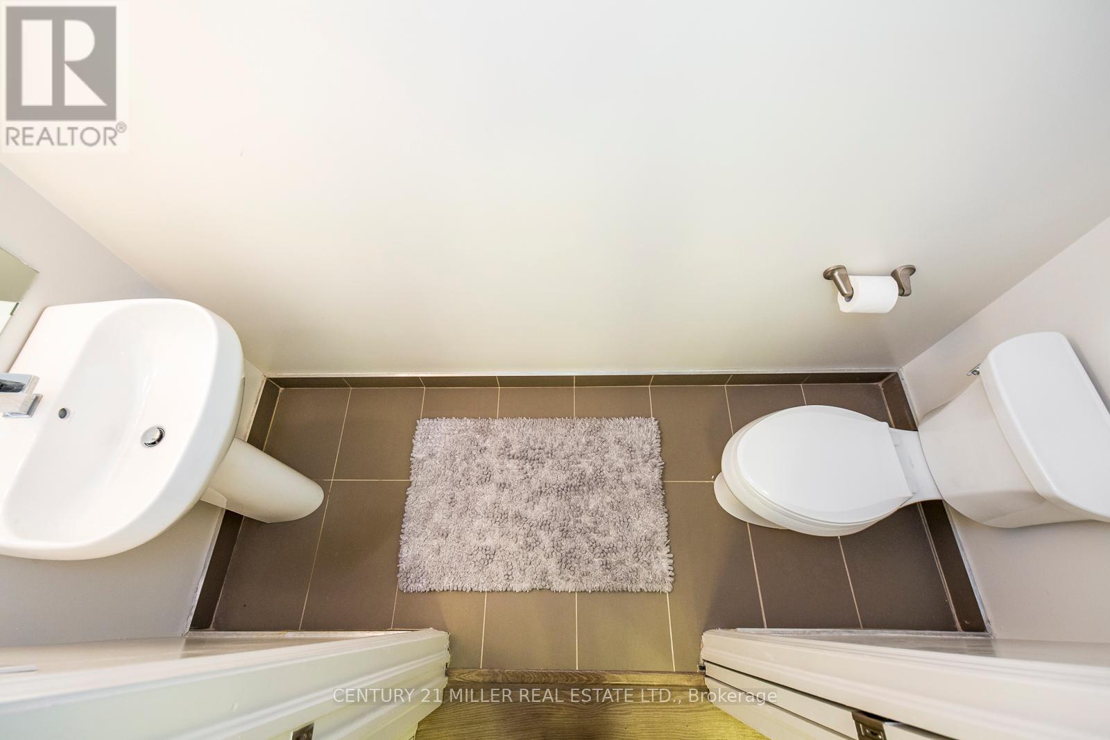 303 - 560 North Service Road, Grimsby, Ontario  L3M 0G3 - Photo 15 - X12806568