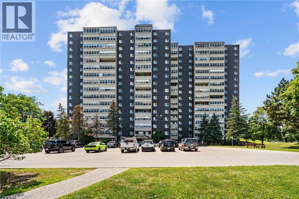 225 Harvard Place Unit# 611, Waterloo, Ontario  N2J 4H4 - Photo 2 - 40806590