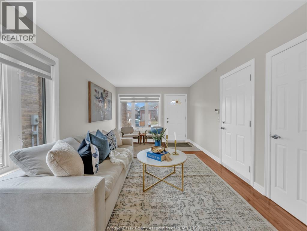 1598 Heatherglen Drive, Tecumseh, Ontario N8N 5B5 - Photo 7 - 26003600