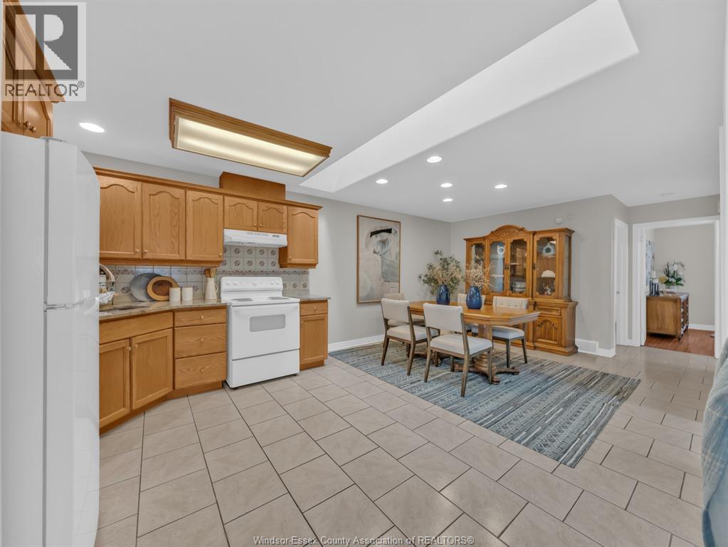 1598 Heatherglen Drive, Tecumseh, Ontario N8N 5B5 - Photo 8 - 26003600