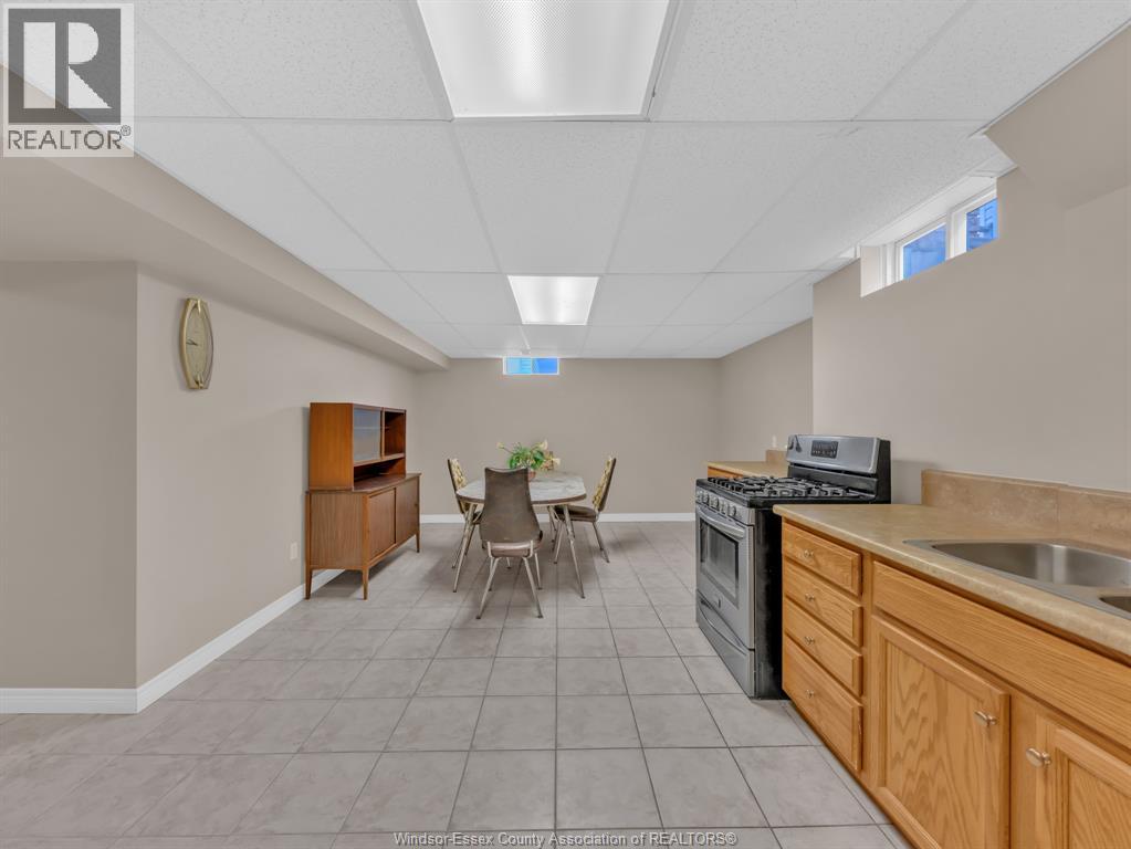 1598 Heatherglen Drive, Tecumseh, Ontario N8N 5B5 - Photo 18 - 26003600