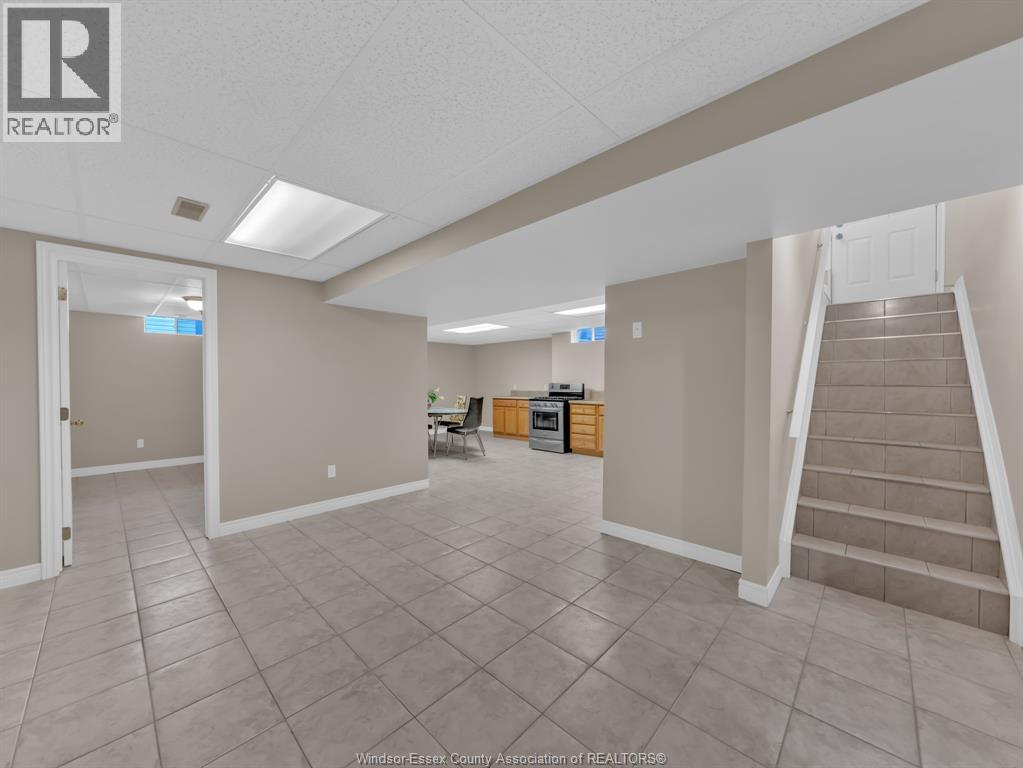 1598 Heatherglen Drive, Tecumseh, Ontario N8N 5B5 - Photo 17 - 26003600