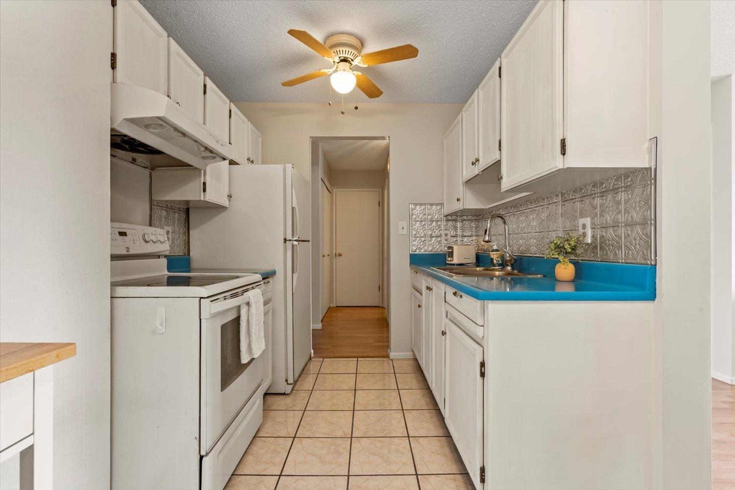 204 9175 Mary Street, Chilliwack Proper West, Chilliwack, British Columbia  V2P 4H7 - Photo 13 - R3091425