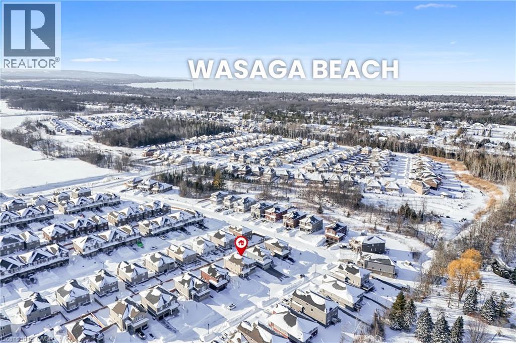 18 Emerald Street, Wasaga Beach, Ontario  L9Z 0K8 - Photo 2 - 40805828