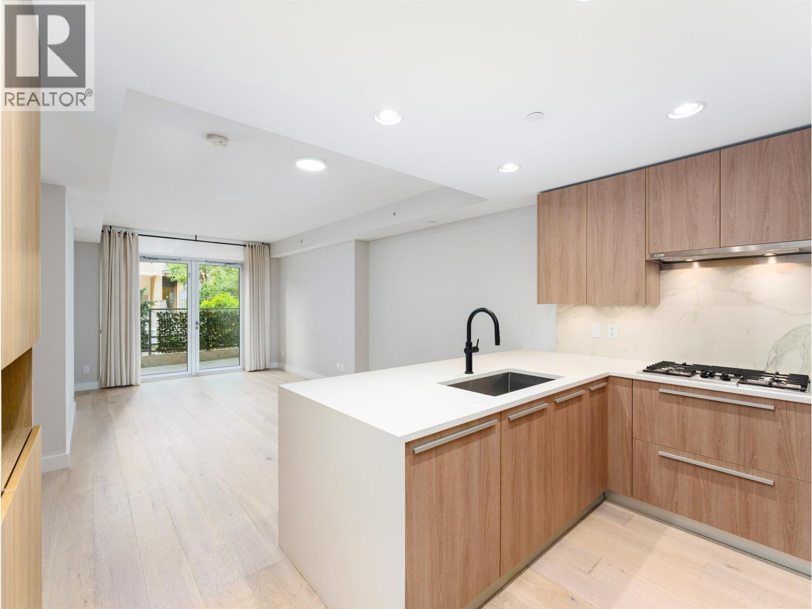 101 2738 Library Lane, North Vancouver, British Columbia  V7J 0B3 - Photo 10 - R3090401