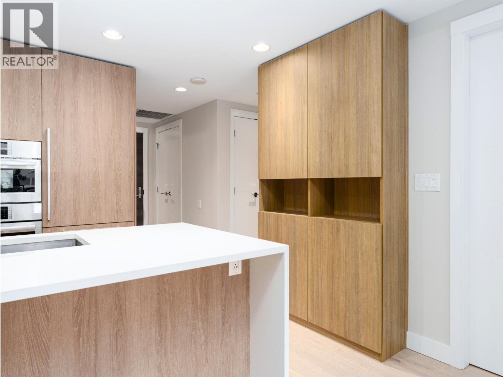 101 2738 Library Lane, North Vancouver, British Columbia  V7J 0B3 - Photo 11 - R3090401