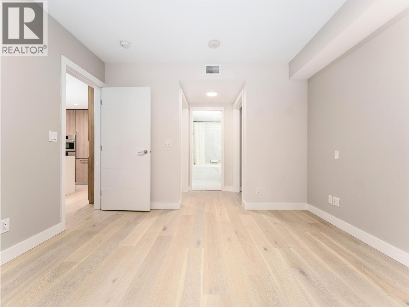 101 2738 Library Lane, North Vancouver, British Columbia  V7J 0B3 - Photo 14 - R3090401