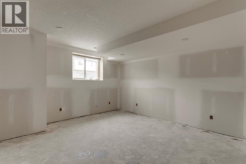 208, 525 River Heights Drive, Cochrane, Alberta  T4C 3E3 - Photo 35 - A2287607