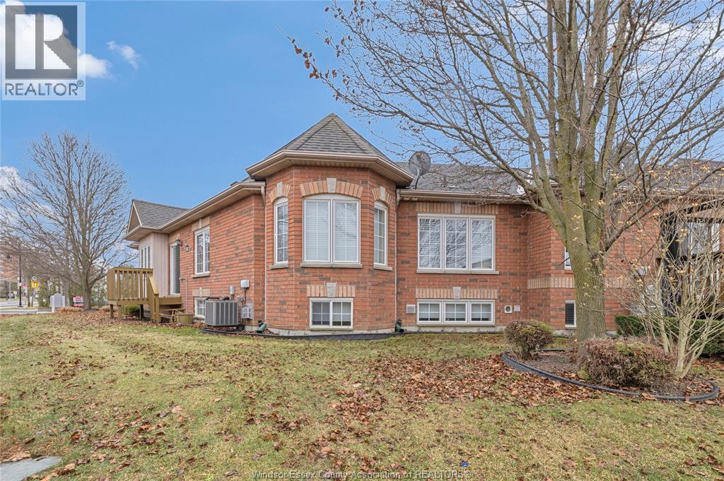 32 Robson Unit# 7, Leamington, Ontario  N8H 2M9 - Photo 2 - 26003657