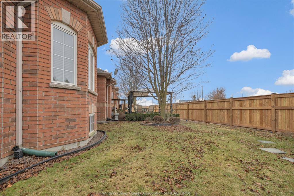 32 Robson Unit# 7, Leamington, Ontario  N8H 2M9 - Photo 34 - 26003657