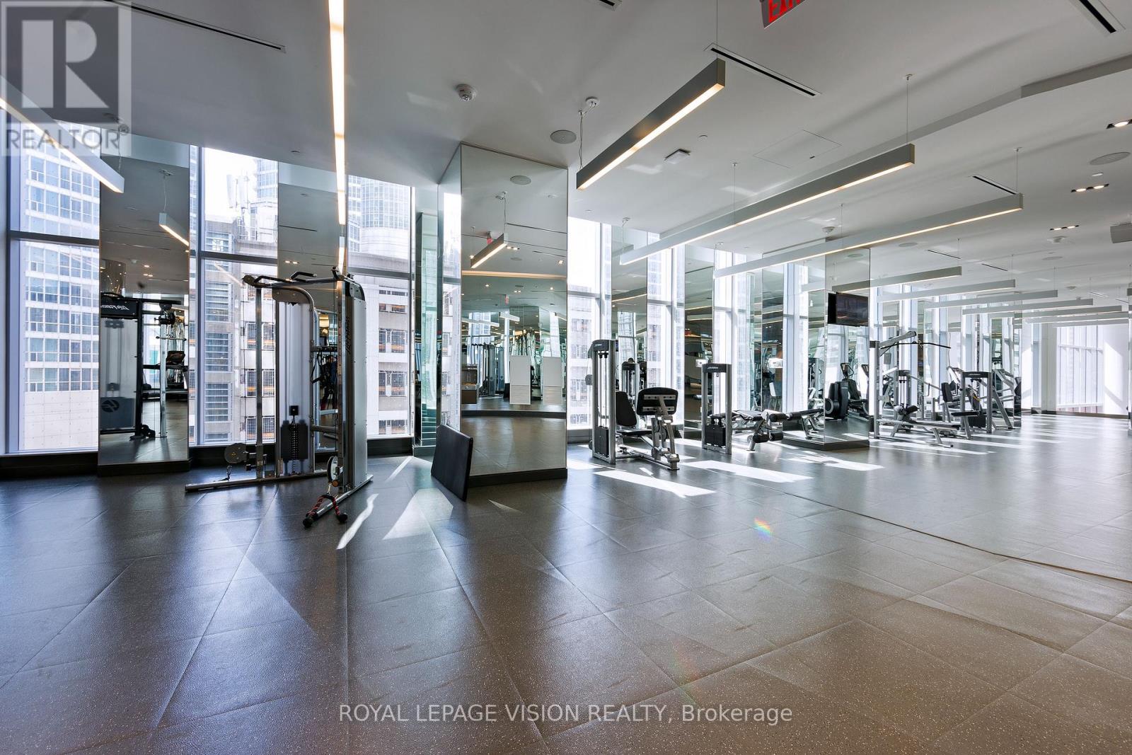 4913 - 10 York Street, Toronto (Waterfront Communities), Ontario  M5J 0E1 - Photo 30 - C12806618