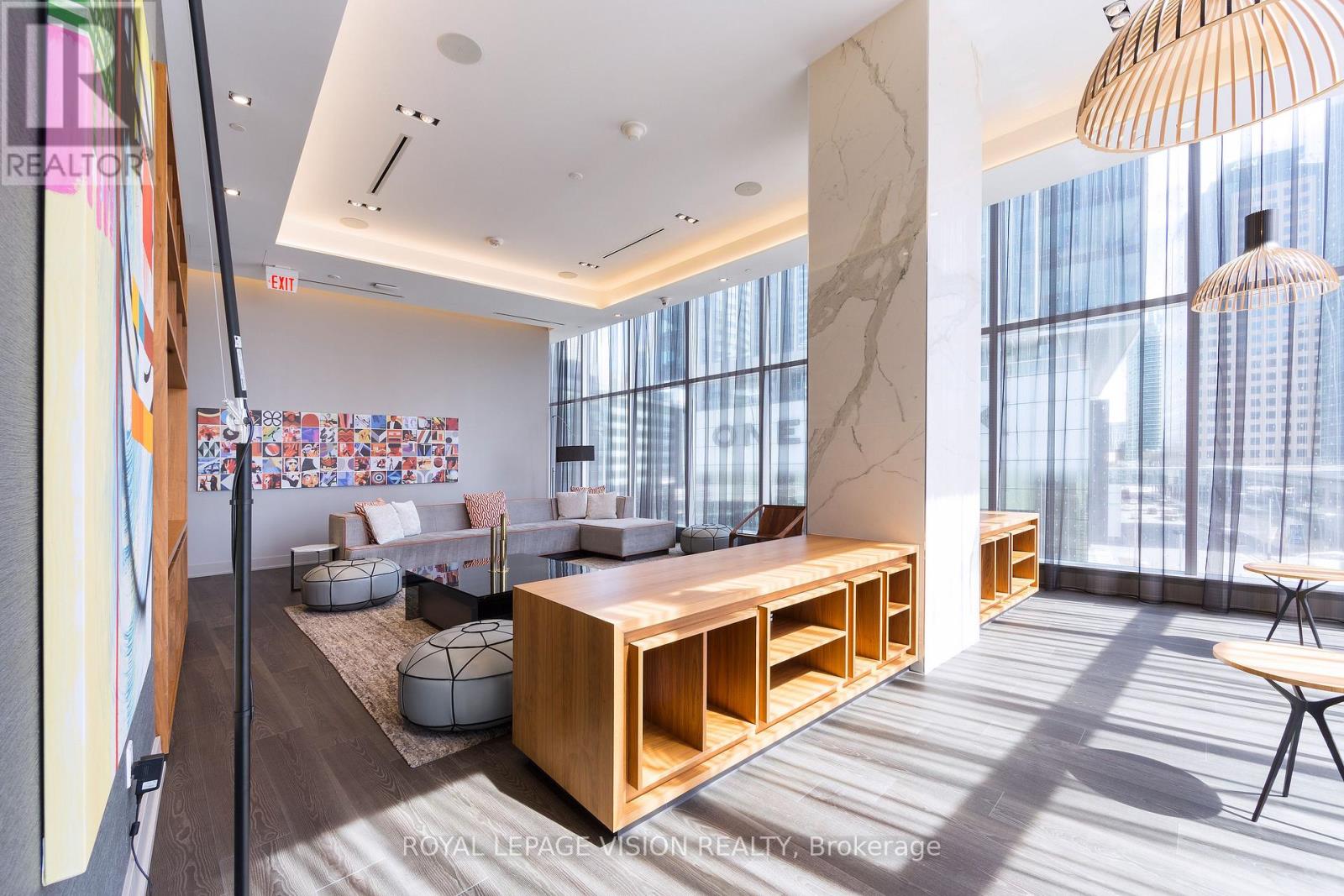 4913 - 10 York Street, Toronto (Waterfront Communities), Ontario  M5J 0E1 - Photo 42 - C12806618