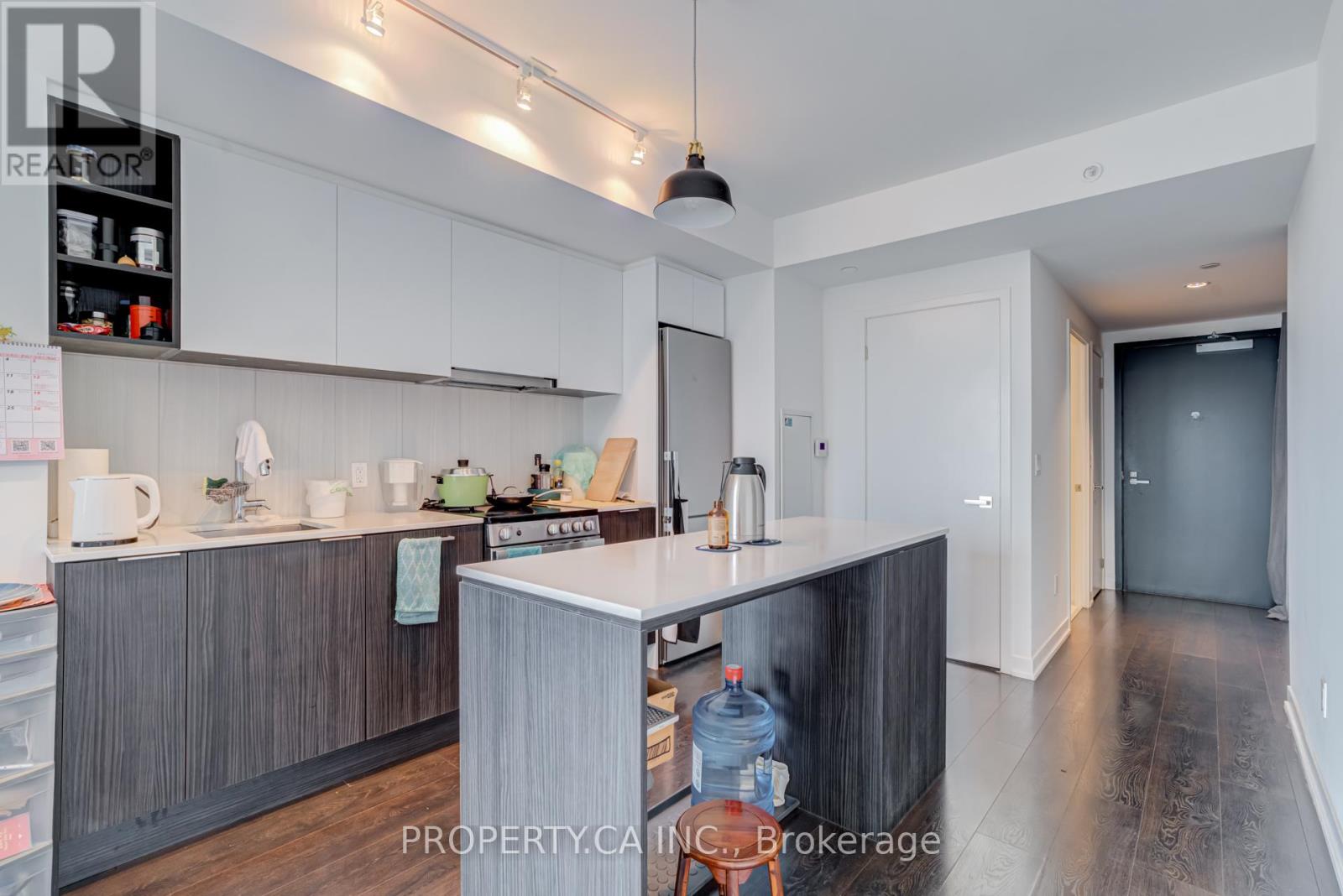518 - 31 Tippett Road, Toronto, Ontario  M3H 0C8 - Photo 8 - C12806712