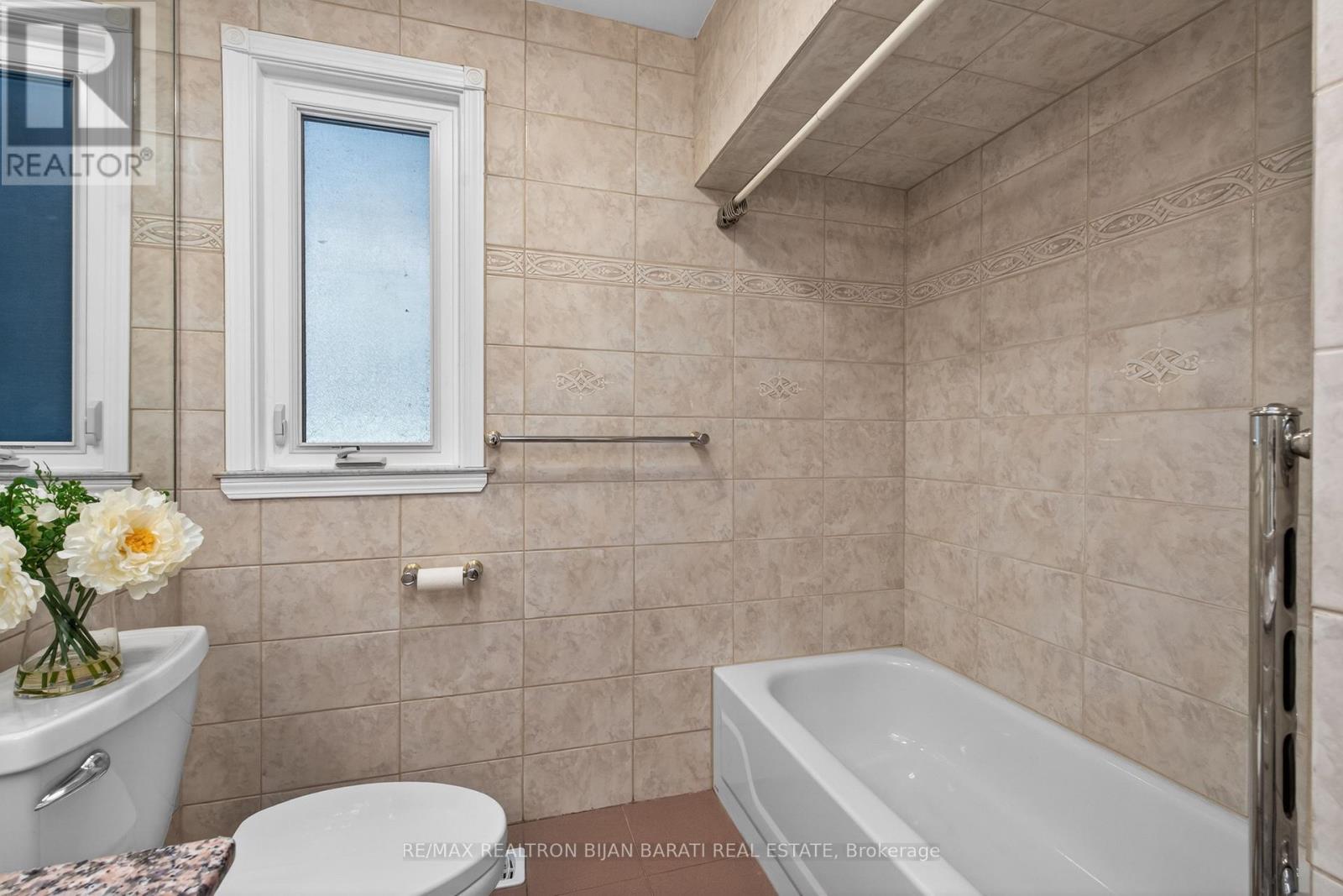 86 Heathview Avenue, Toronto, Ontario  M2K 2C5 - Photo 25 - C12806734