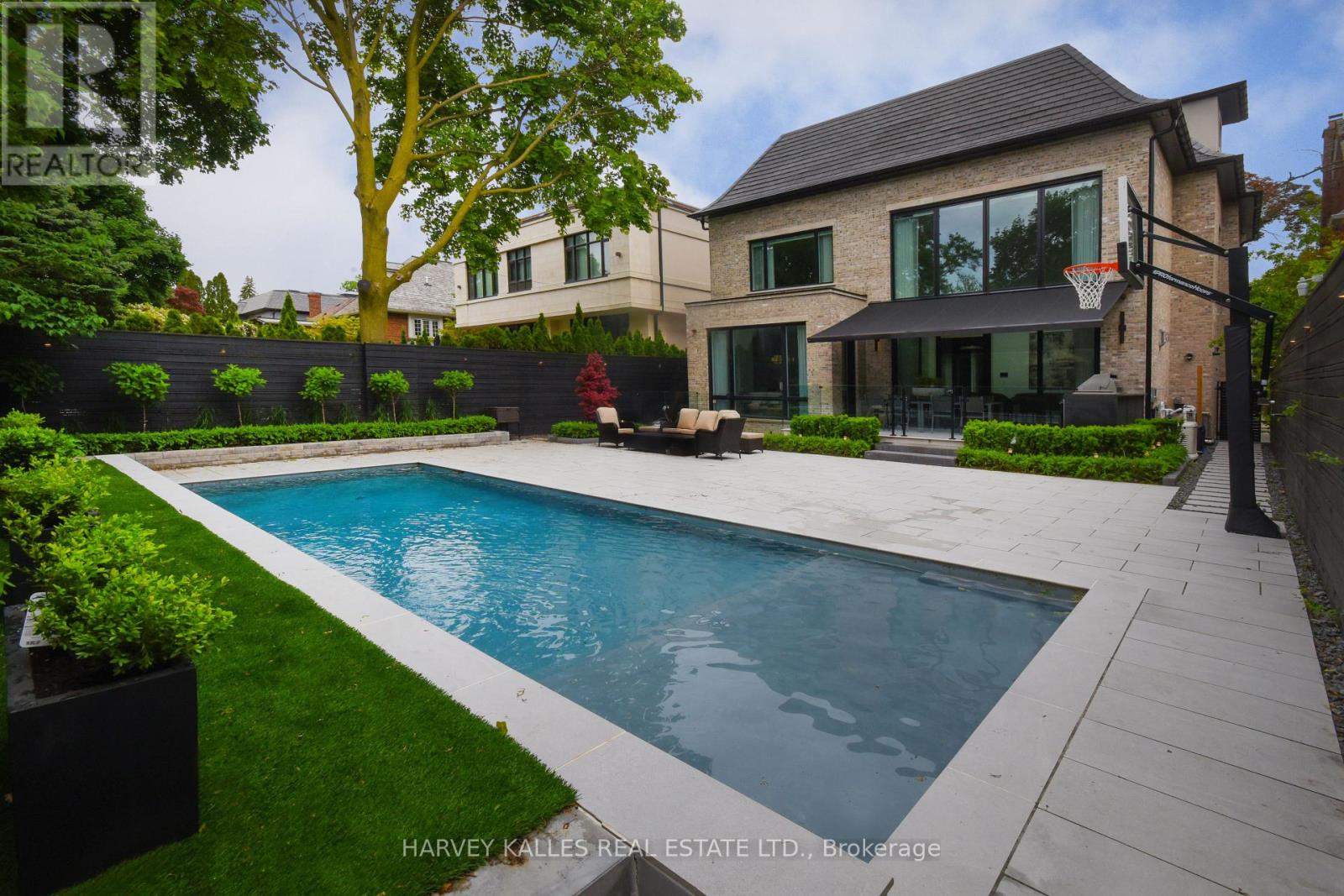 335 Lytton Boulevard, Toronto, Ontario  M5N 1R9 - Photo 49 - C12806754