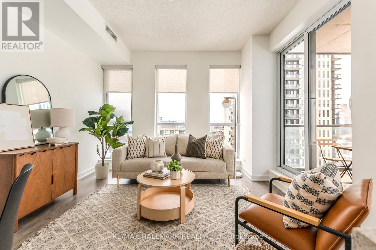 1406 - 170 SUMACH STREET, Toronto, Ontario