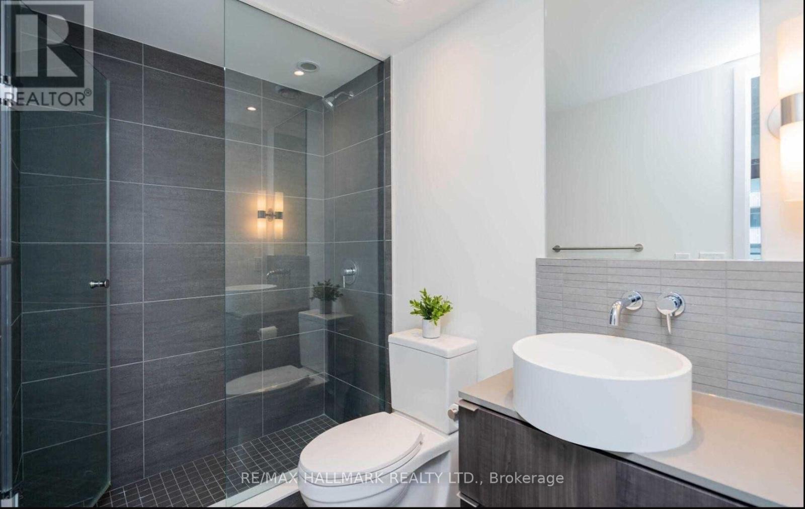 1107 - 161 Roehampton Avenue, Toronto, Ontario  M4P 1P9 - Photo 13 - C12805578