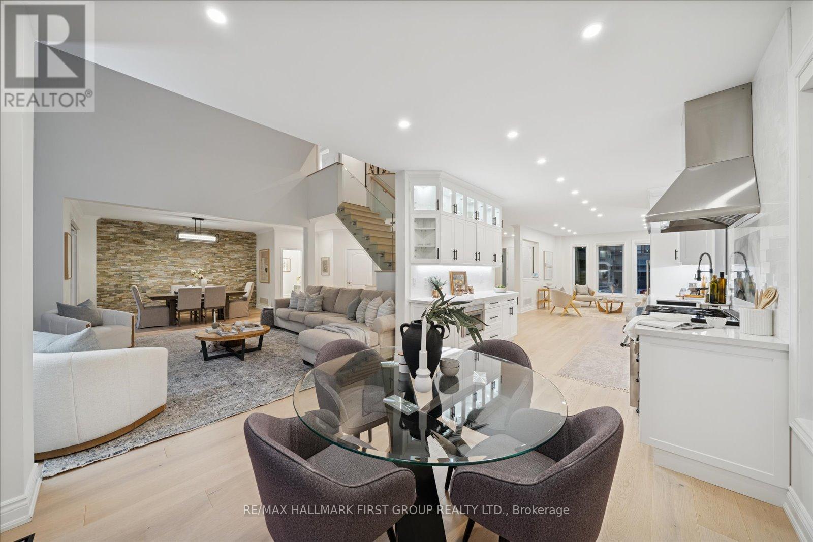 462 Oakwood Drive, Pickering, Ontario  L1W 2M7 - Photo 10 - E12806746