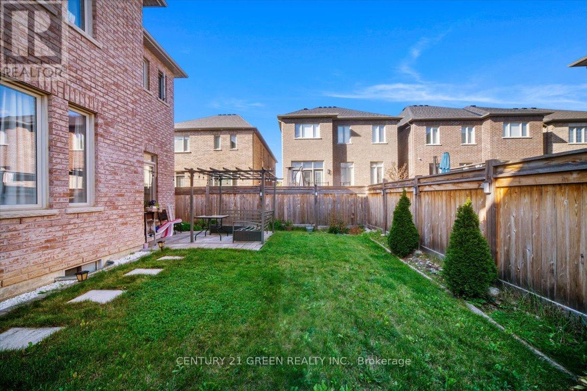 9 Coates Of Arms Lane N, Ajax, Ontario  L1T 3S2 - Photo 17 - E12806794