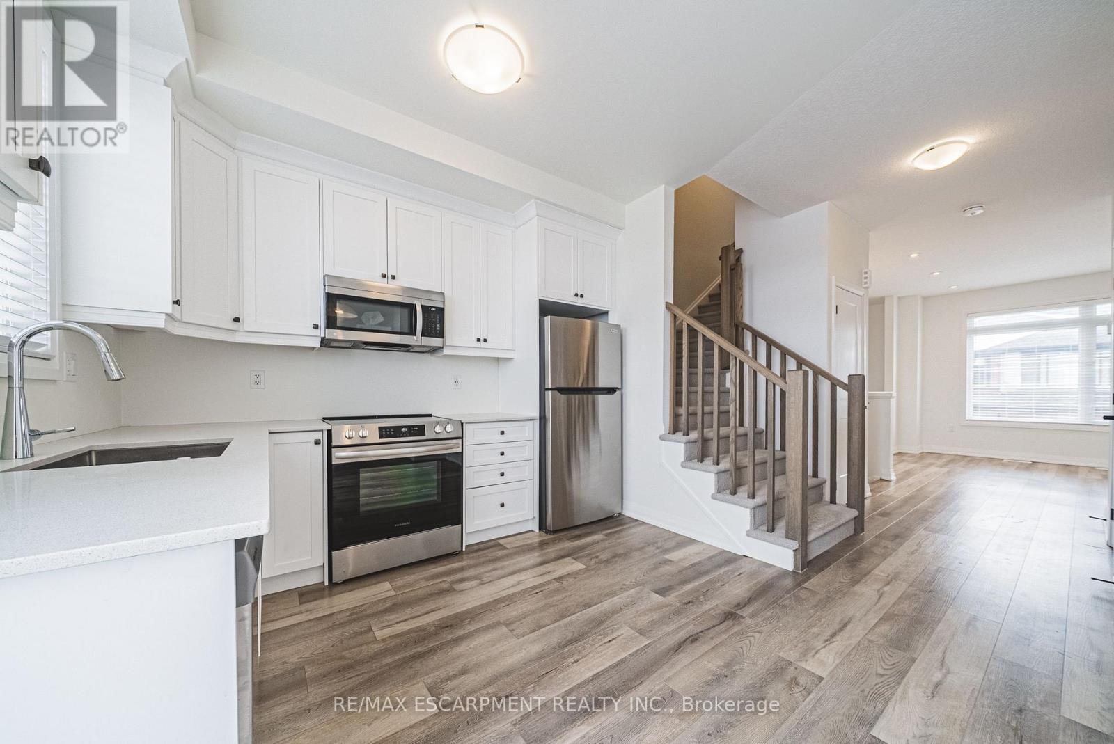 23 - 120 COURT DRIVE, Brant, Ontario