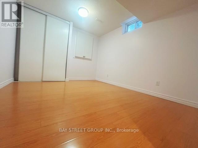 16 Silverdale Road N, Markham, Ontario  L6B 0N5 - Photo 14 - N12806684