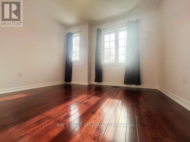 16 Silverdale Road N, Markham, Ontario  L6B 0N5 - Photo 7 - N12806684