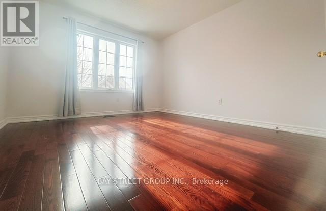 16 Silverdale Road N, Markham, Ontario  L6B 0N5 - Photo 8 - N12806684