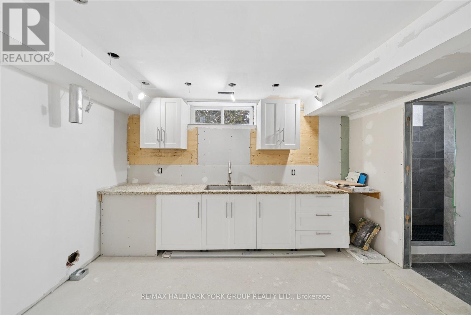 27008 Kennedy Road, Georgina, Ontario L0E 1S0 - Photo 24 - N12806740