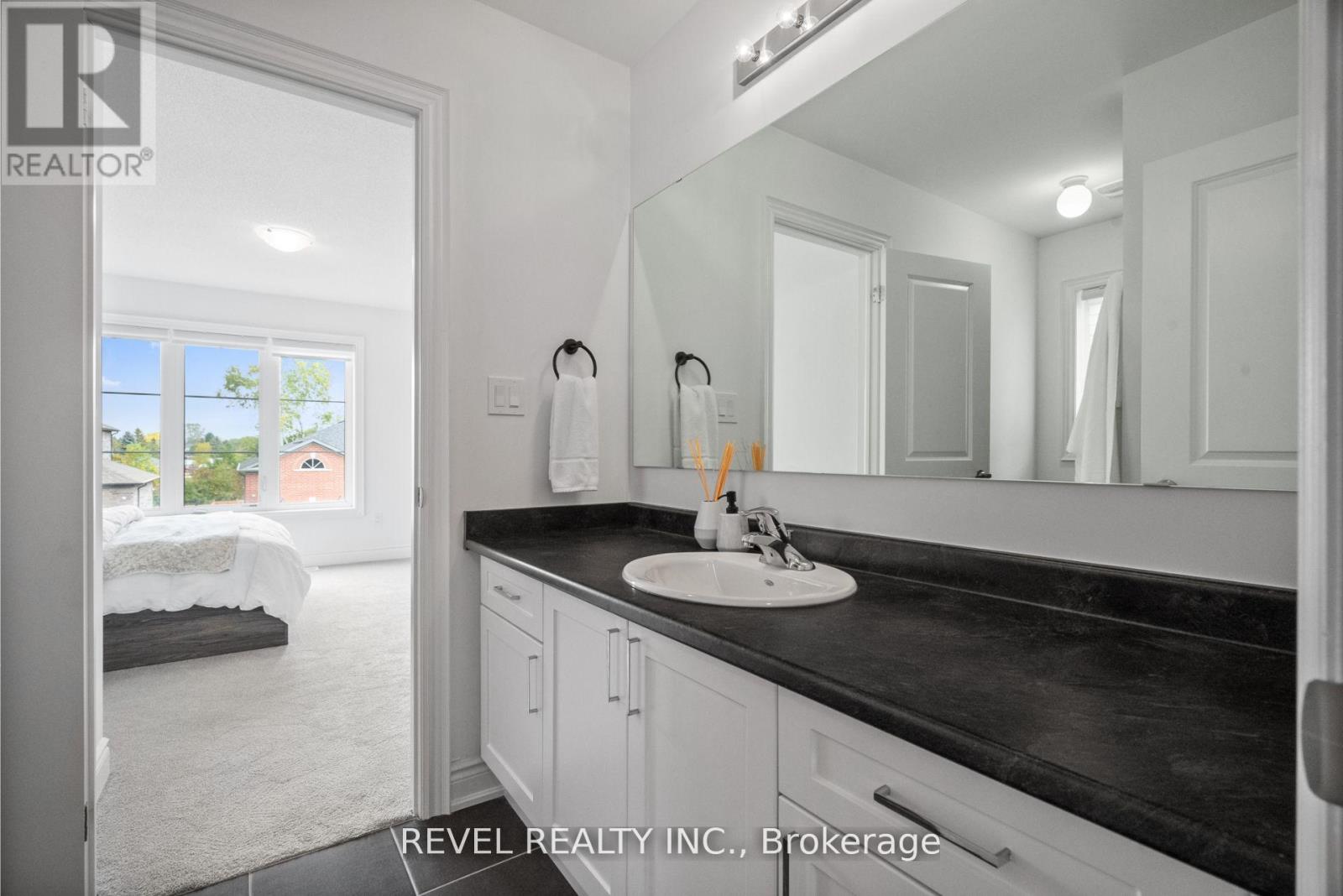 12 Emerald Street, Wasaga Beach, Ontario  L9Z 0K8 - Photo 33 - S12806730