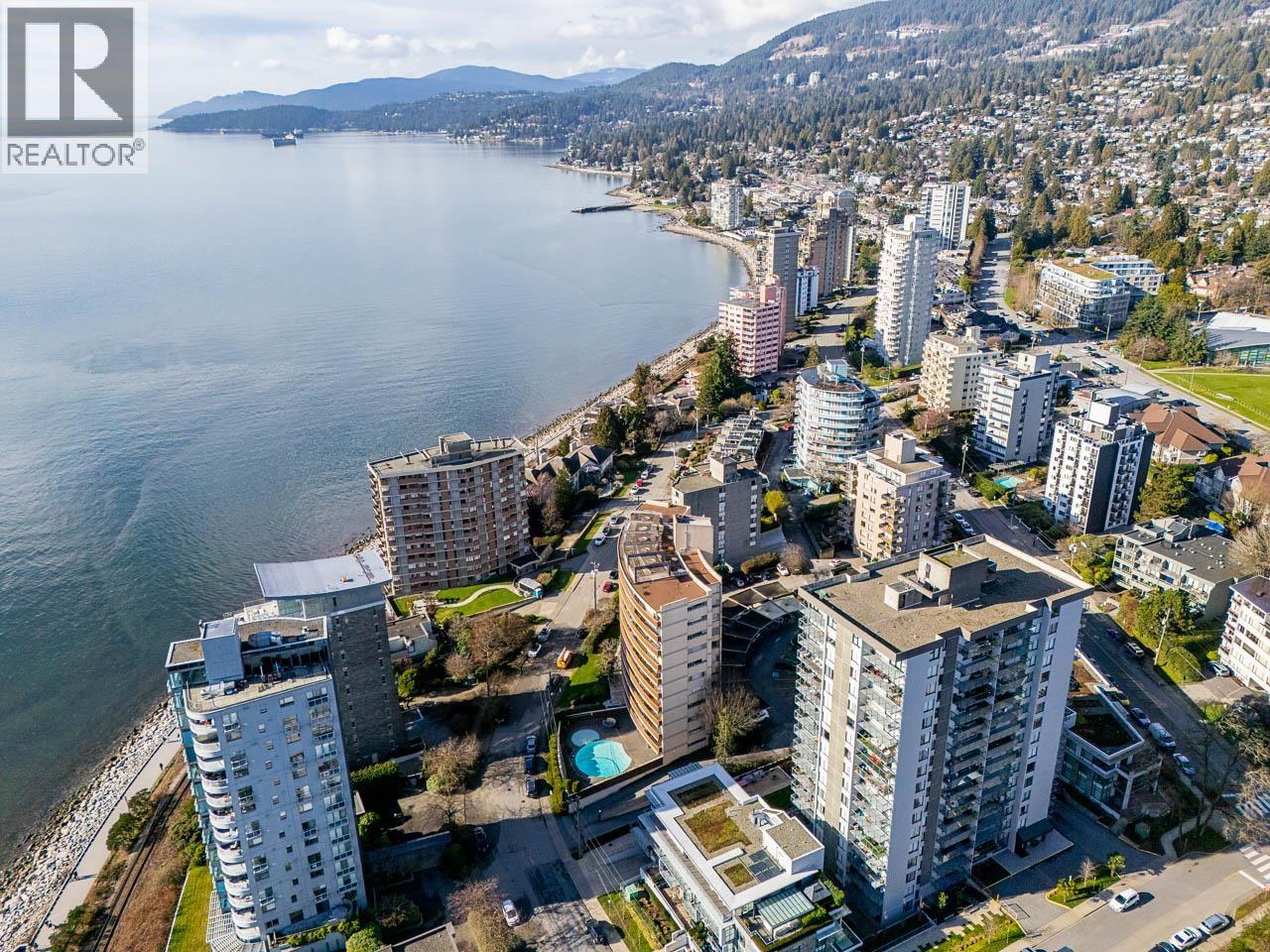 105 2135 Argyle Avenue, West Vancouver, British Columbia  V7V 1A5 - Photo 31 - R3088759