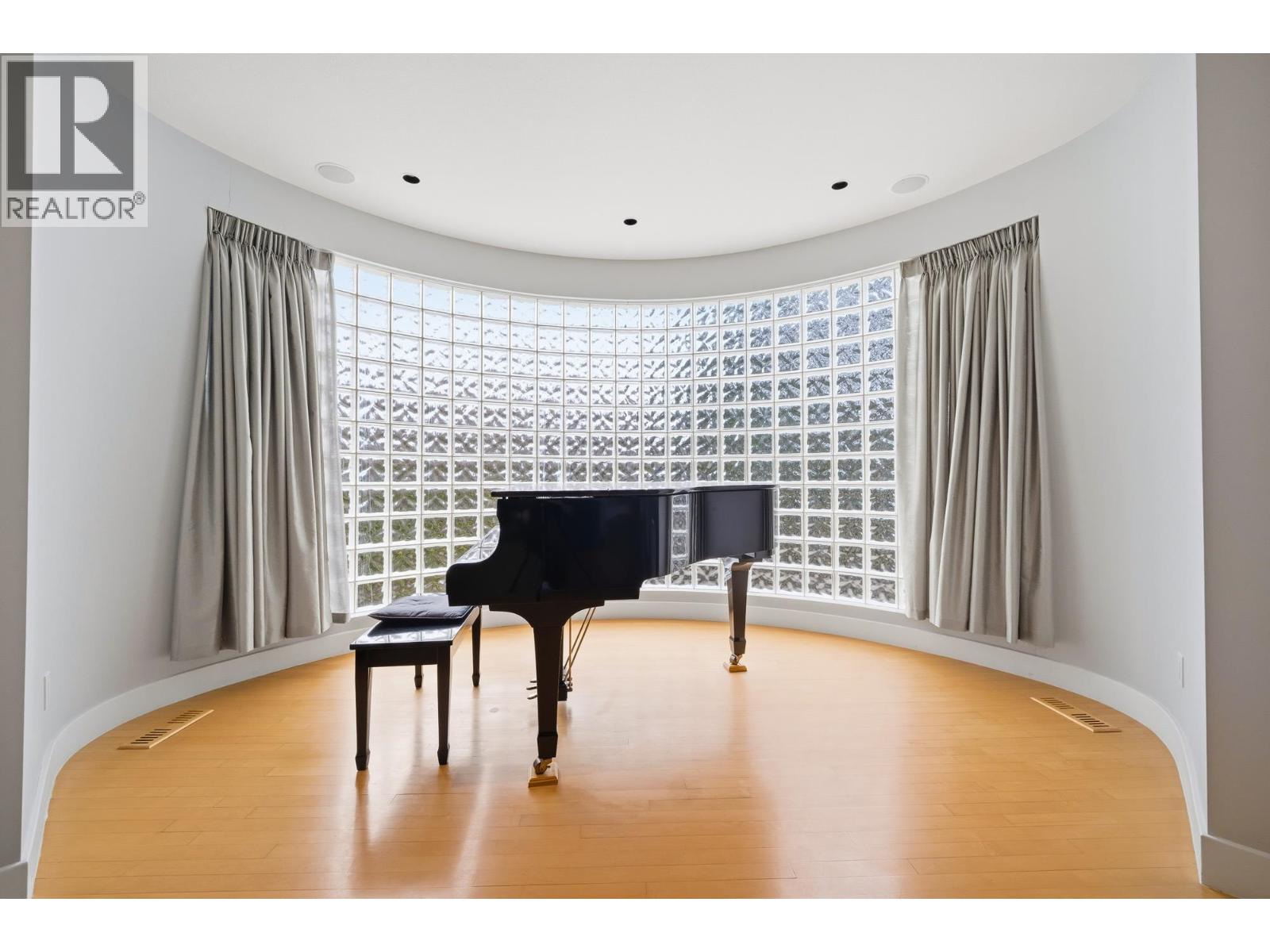 1075 Thomson Road, Anmore, British Columbia  V3H 4X9 - Photo 11 - R3091812