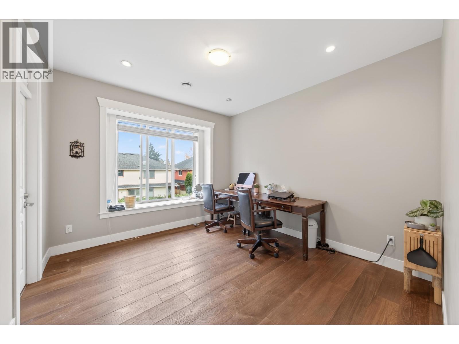 Listing Picture 11 of 30 : 4117 WILLIAMS ROAD, Richmond / 烈治文 - 魯藝地產 Yvonne Lu Group - MLS Medallion Club Member