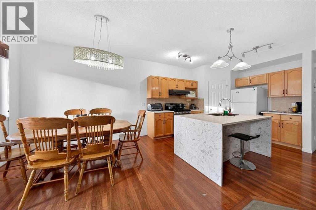 34 Saddlecrest Crescent Ne, Calgary, Alberta  t3j 0c6 - Photo 10 - A2287548